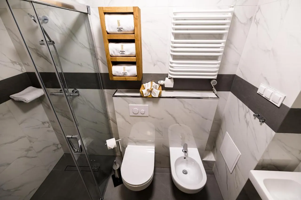Apart Residence Ariańska 16 by NEARTO PL Kraków 0*,