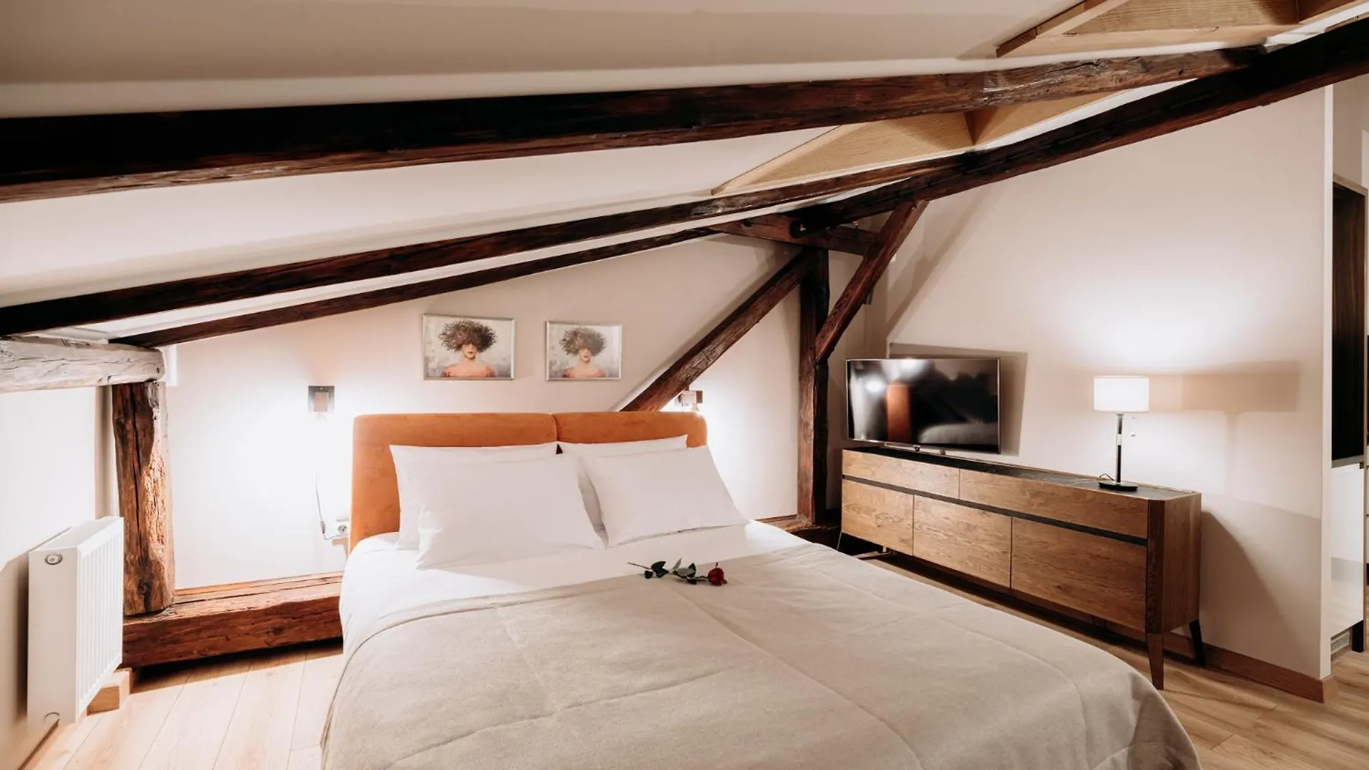 Apart Residence Arianska 16 By Nearto Pl Krakau Aparthotel
